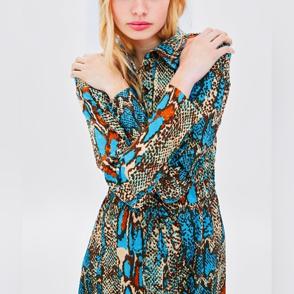 Zara Snake Print Midi Long Sleeve Dress Size Small NWT - Picture 2 of 12